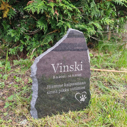 Lemmikin Hautakivi kaiverruksella, koiran / kissan hautakivi nimellä